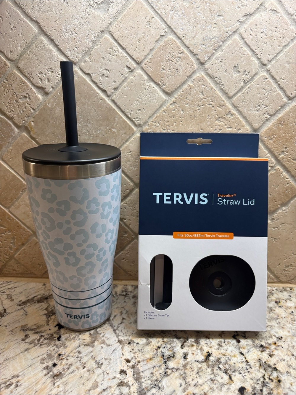 Tervis Tumbler Lapis Leopard 30oz Traveler Tumbler with extra Straw Lid